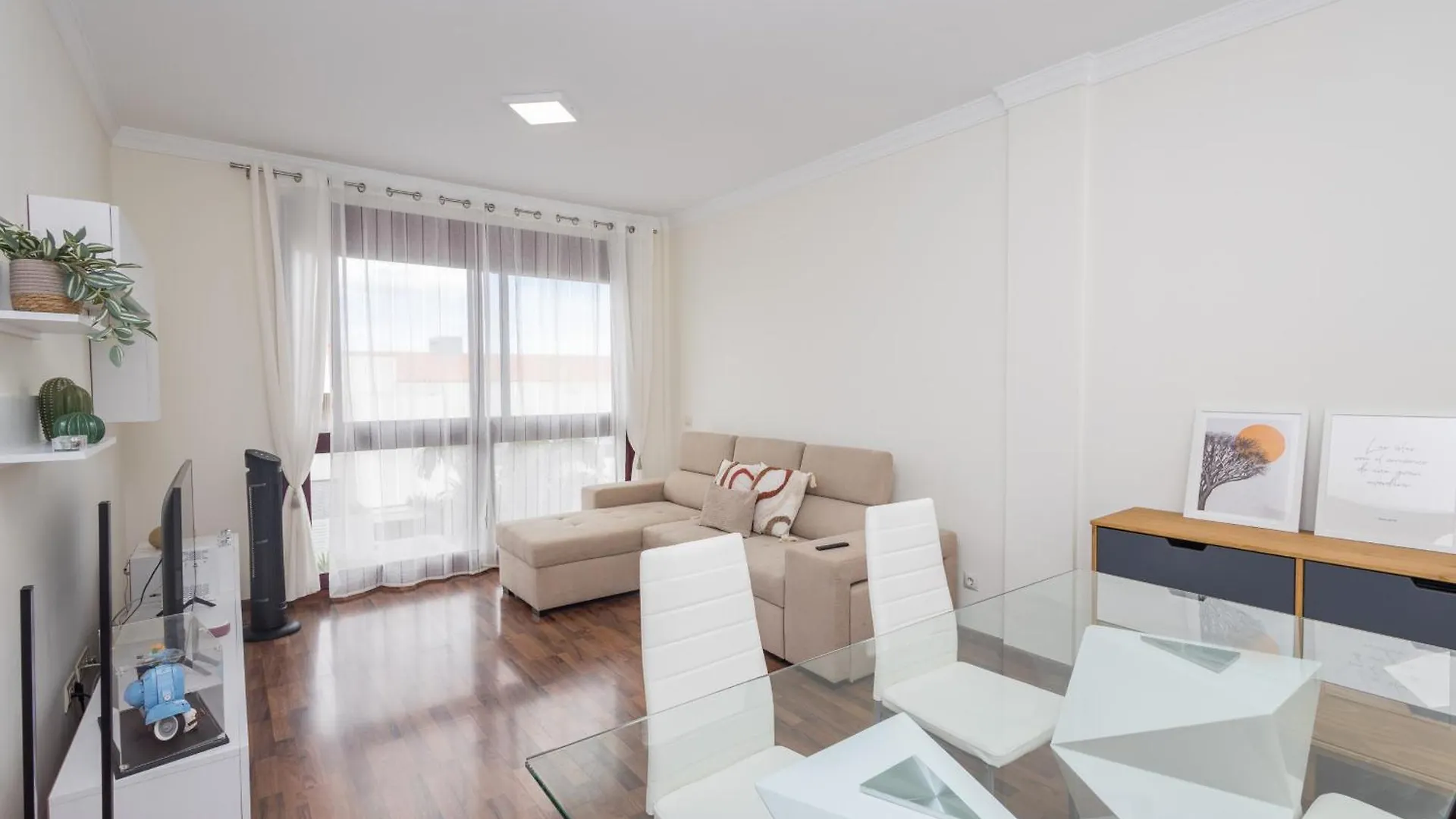 Luxury Workfriendly Far Ocean Views Home Vecindario  Vecindario (Gran Canaria)